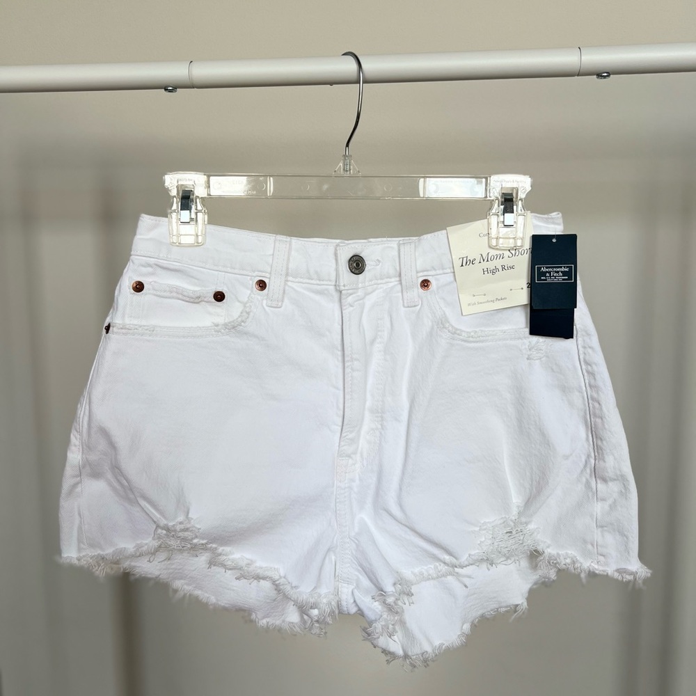 Abercrombie & Fitch Curve Love Women’s High Rise 4” Mom Short | White | NWT